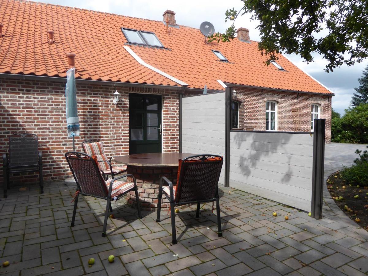 Ferienwohnung Gulf Im Gulfhof Am Kanal Grossefehn Екстер'єр фото